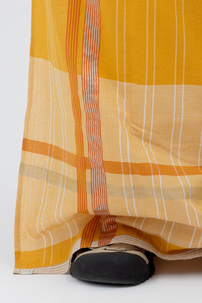 KOTTARAKKARA Striped Kasavu Mundu